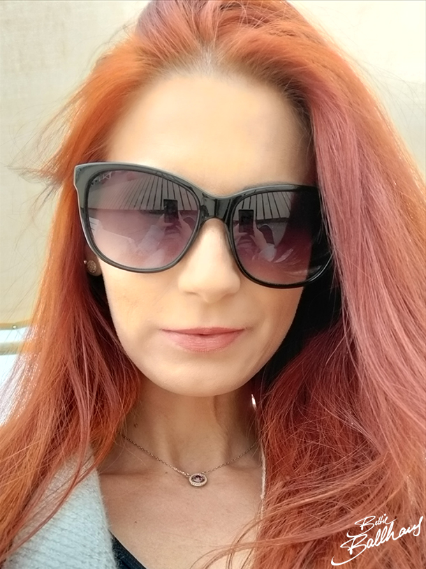 TW Pornstars - Bettie Ballhaus I 42 I BERLIN I. Twitter. Guten Morgen meine Zuckerhasen. 😉🌞