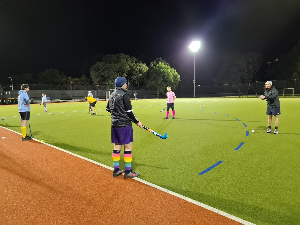 Did it feel great to be back on the pitch for training last night? Yes! Yes, it did!
#hockeyvic #keephockeyalive #fieldhockey #monashuni