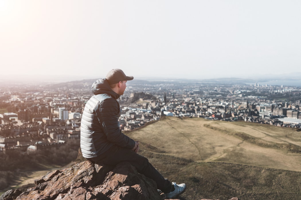 247PrayerScot's tweet photo. “Live in me. Make your home in me just as I do in you... if you make yourselves at home with me and my words are at home in you, you can be sure that whatever you ask will be listened to and acted upon."
John 15:4 &amp;7 #TheMsg

#ThursdayThought #prayer https://t.co/lFldgiOoNx