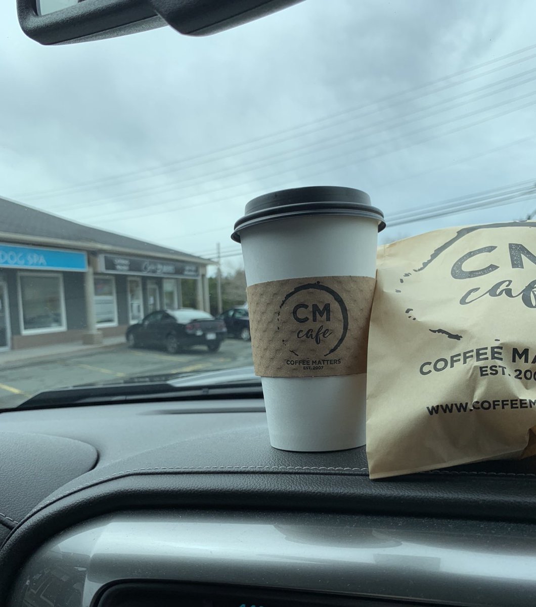 jerry4nape's tweet image. As many Independently owned #localbusiness open / adapt we can all do a part in supporting them. Great to have our local coffee shop @CoffeeMattersNL open again in Paradise. #Loyal2LocalChallenge @CreditPublic @AtlCreditUnions
