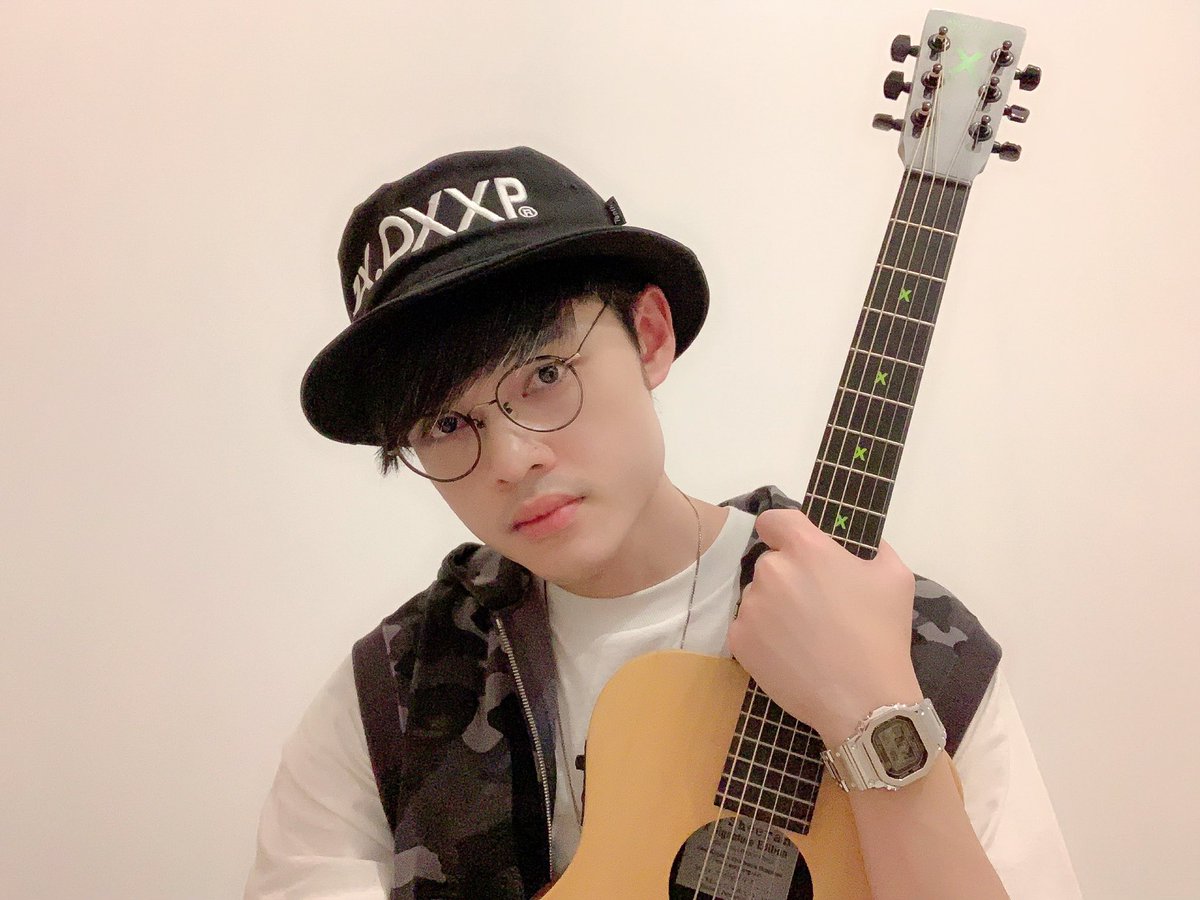 jackychew's tweet image. Love never change irregardless of results. That’s my passion and attitude towards music.
•
不論結果、愛始終如一。這是我對於音樂的熱誠和態度。
•
#jackychew #lovemusic #supportlocal #singersongwriter #passion