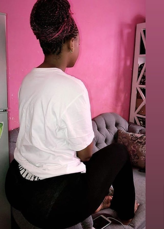 ShammyBk's tweet photo. Si mtu atokee anitoe Out leo jmani🤦 https://t.co/pT8t5eWUTv