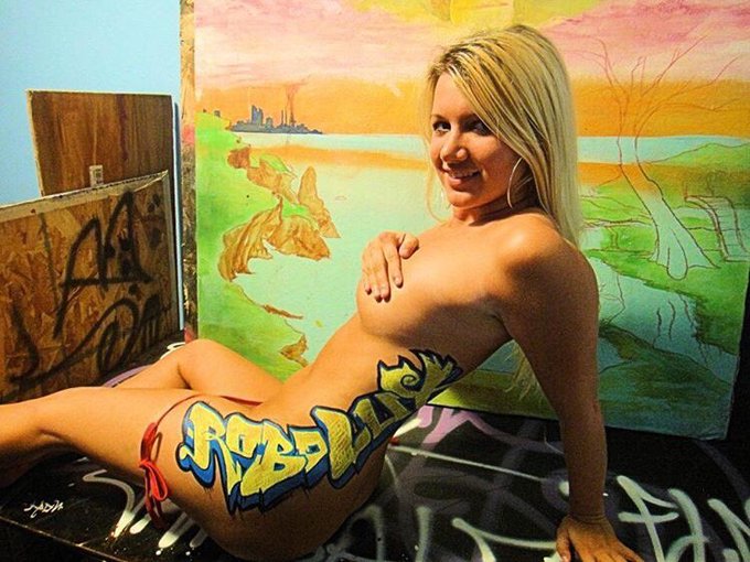 Baby Layla can&rsquo;t believe this is 10 years old 😬 https://t.co/3zpD5pRqK4<a href="/tag/throwback"class="tags"><span>#throwback</span></a><a href="/tag/bangbros"class="tags"><span>#bangbros</span></a>