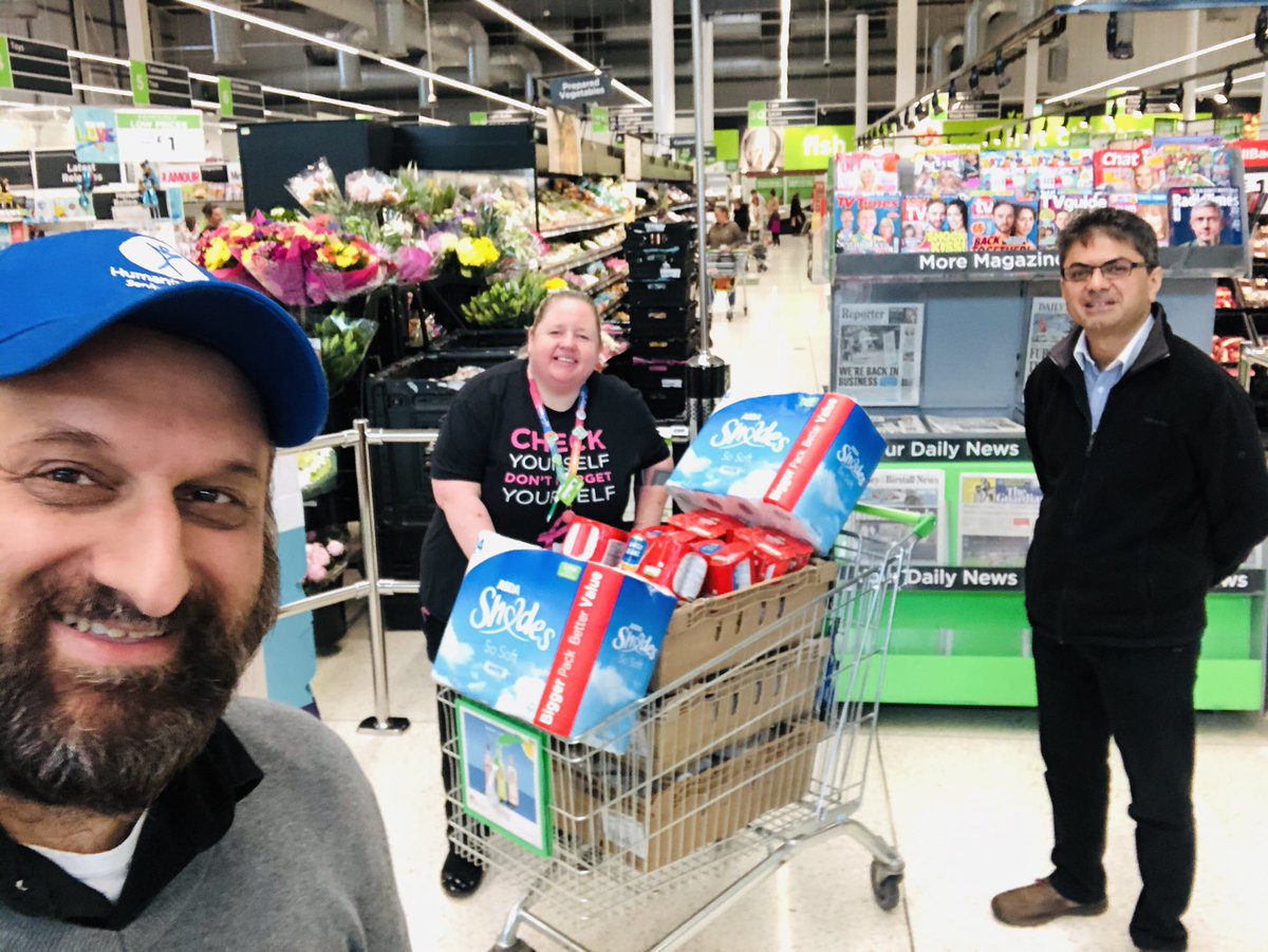 Humanity First - Mirfield Foodbank (@hffoodbanks) on Twitter photo Today the wonderful <a href="/SharonKingswood/">sharon kingswood</a> from <a href="/asdadewsbury/">Community Champion</a> made a generous donation to our #Mirfield foodbank - she also discussed with our chairman <a href="/Aziz_Hafiz/">Aziz Hafiz💙</a> the great support work that <a href="/asda/">Asda</a> is providing to health workers <a href="/amaukgallery/">A.M.A. UK Gallery</a> <a href="/HumanityFirstUK/">Humanity First UK</a> <a href="/HFI1995/">Humanity First International</a> <a href="/islam_et_media/">Bureau Central pour la Francophonie</a> Today the wonderful <a href="/SharonKingswood/">sharon kingswood</a> from <a href="/asdadewsbury/">Community Champion</a> made a generous donation to our #Mirfield foodbank - she also discussed with our chairman <a href="/Aziz_Hafiz/">Aziz Hafiz💙</a> the great support work that <a href="/asda/">Asda</a> is providing to health workers <a href="/amaukgallery/">A.M.A. UK Gallery</a> <a href="/HumanityFirstUK/">Humanity First UK</a> <a href="/HFI1995/">Humanity First International</a> <a href="/islam_et_media/">Bureau Central pour la Francophonie</a>