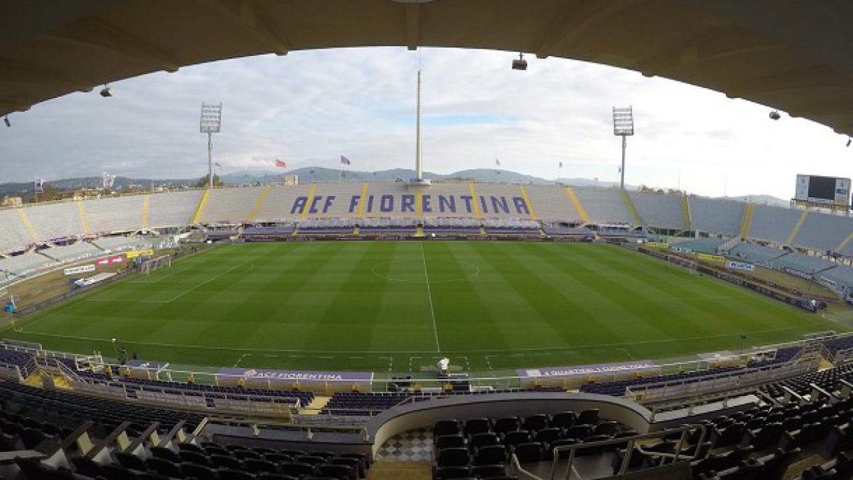 RPlanetit's tweet photo. La ⚜️ #Fiorentina ha scelto la sede per il suo nuovo 🏟 stadio, a Campi Bisenzio.
L'Osservatorio sulla Sostenibilità precisa che nella zona si rischiano consumo di suolo ed esondazioni ed ha proposto di riqualificare il Franchi, attuale stadio dei viola⤵️
https://t.co/WBchTjqIjR https://t.co/KE2Y1sspbK