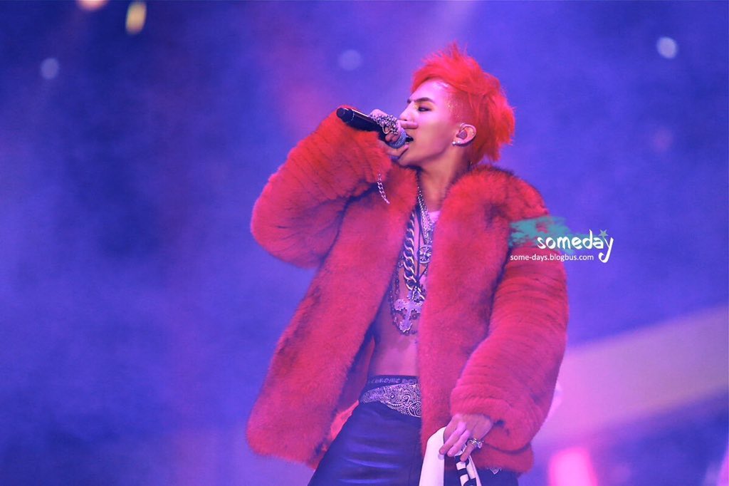 JlYONGl's tweet photo. if you know, you know #MAMA2012 https://t.co/x6MAqaFzBY