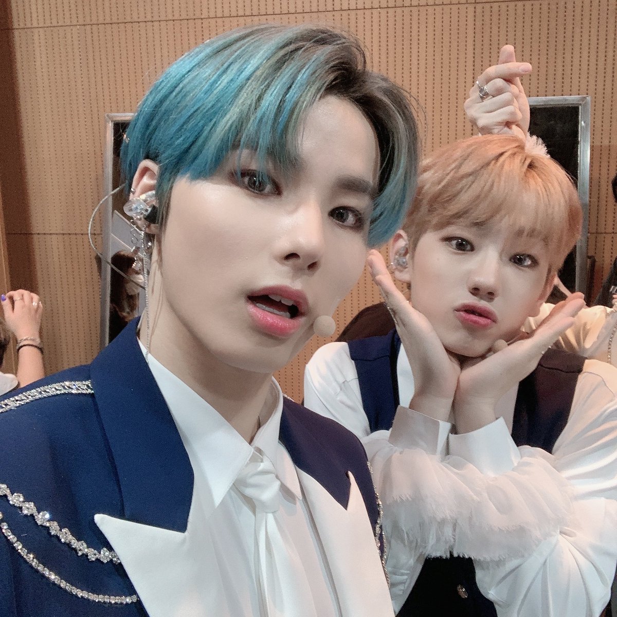 E'LAST(엘라스트) tweet media