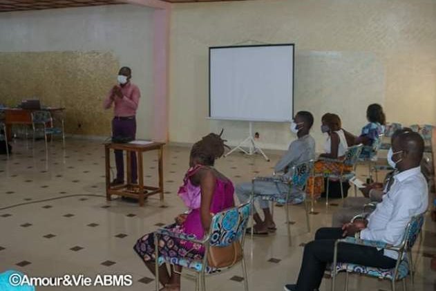 Elan Media Benin tweet media