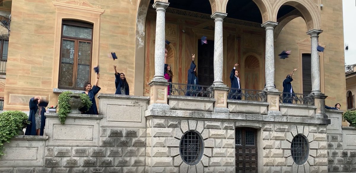 IS_Como's tweet image. Tossing graduation caps is an ancient tradition, a triumphant symbol that represent the end of a journey and the beginning of a new one as an adult. Even with social distancing, our graduates tossed their caps – our hearts were touched and we are so proud of them.
#graduation