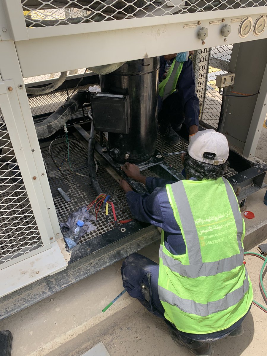 ProjectsCorner's tweet image. تبديل كومبرسر لـ باكيج يونت