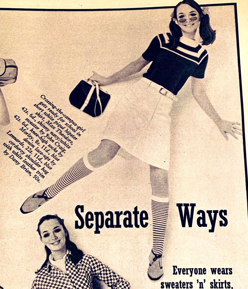Sixties Fashion Magazine Twitter Da ストッキング 靴下の流行について 1966年のイギリスのファッション 誌から 昨日はアメリカの雑誌でしたが 今日は同年のイギリスの雑誌です 昨日ツイートした通り ニット もしくはレース のストッキング 膝下丈の
