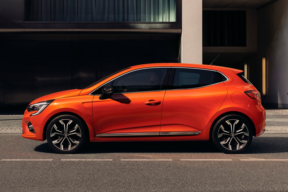 RenaultAutofer's tweet photo. ¿Estás preparado para redescubrir la ciudad a bordo del Nuevo Renault CLIO ? #AhoraMásQueNunca. 
Descúbrelo en https://t.co/yxf6bb9jfn https://t.co/omusDfkFpH