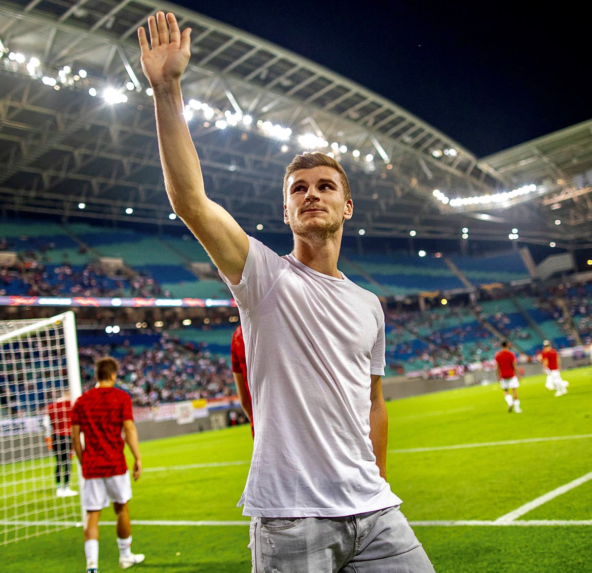 TimoWerner's tweet photo. Liebe RB Leipzig Familie... 👇
@DieRotenBullen https://t.co/AklUV0xYcb
