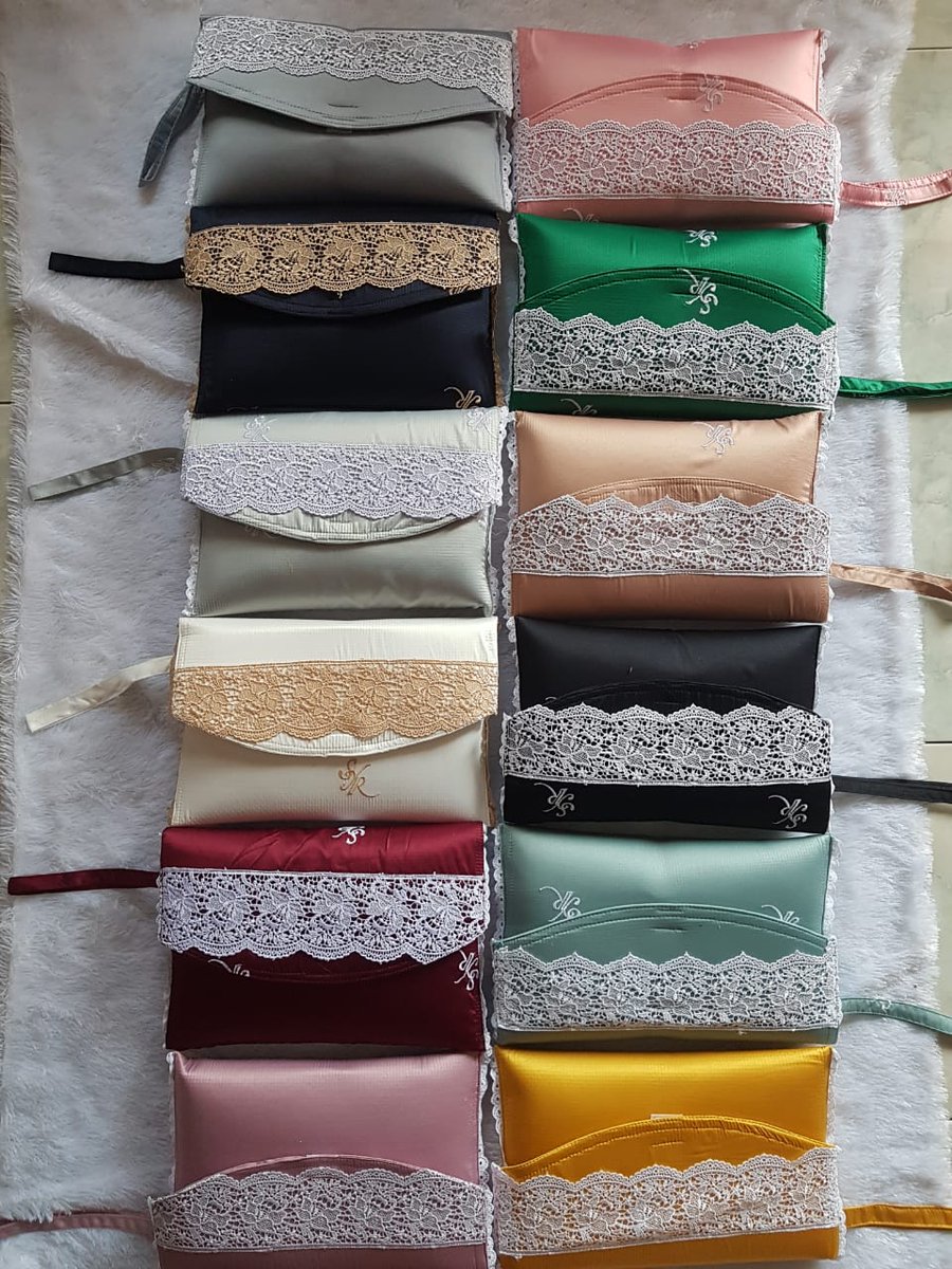 EvythaVeyron9's tweet photo. Serian warna MUKENA Syahrini...
Bahan Velvet sutra......😍😍😍
🌸 EvelynShop 🌸
🌺082120945846🌺 https://t.co/H5d4sfUFfO