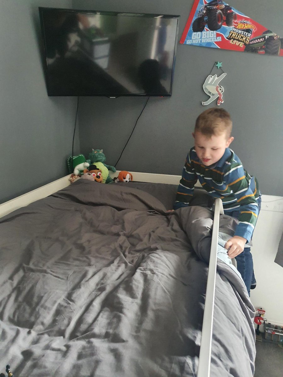 St Peter's PS tweet media