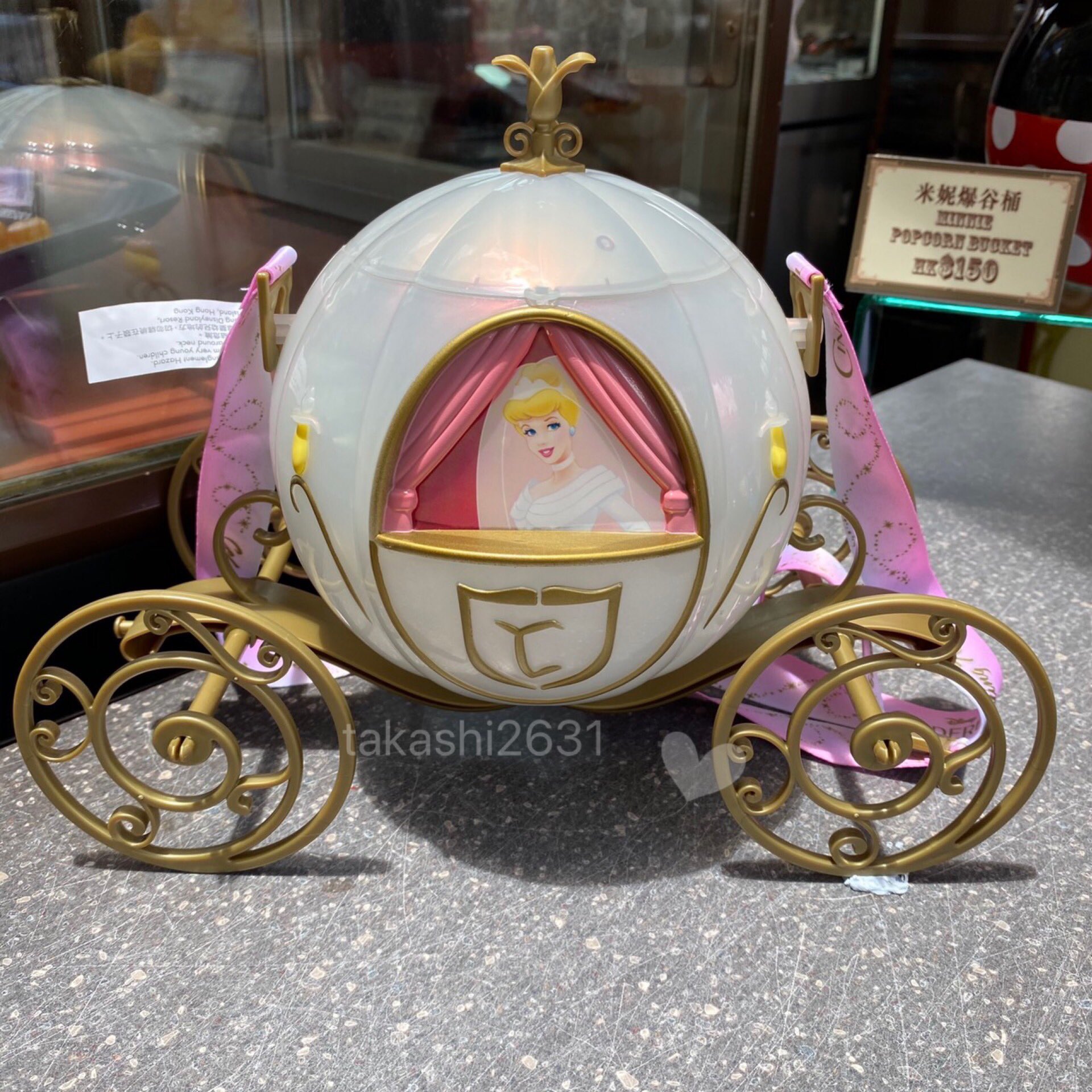 上海ディズニーグッズ紹介アカウント 本日香港ディズニー再オープン シンデレラのポップコーンバケツが新発売 香港 ディズニーはウェディングバージョンで光ります Hkdl Md 香港ディズニー T Co Jxexe3p9w3 Twitter