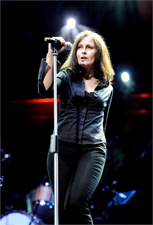 Happy Birthday to Alison Moyet, 59 today 