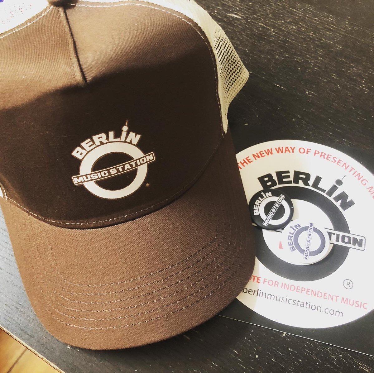 BerlinMusicStat's tweet photo. Finally: Our new merch line is now available to purchase online #bmsmerch https://t.co/almYza79N1 #music #artists #djs #bands #events #voting #indiemusic #singersongwriter #Entrepreneurship #community #merchandise #news #startup https://t.co/dmlWEvRvBH