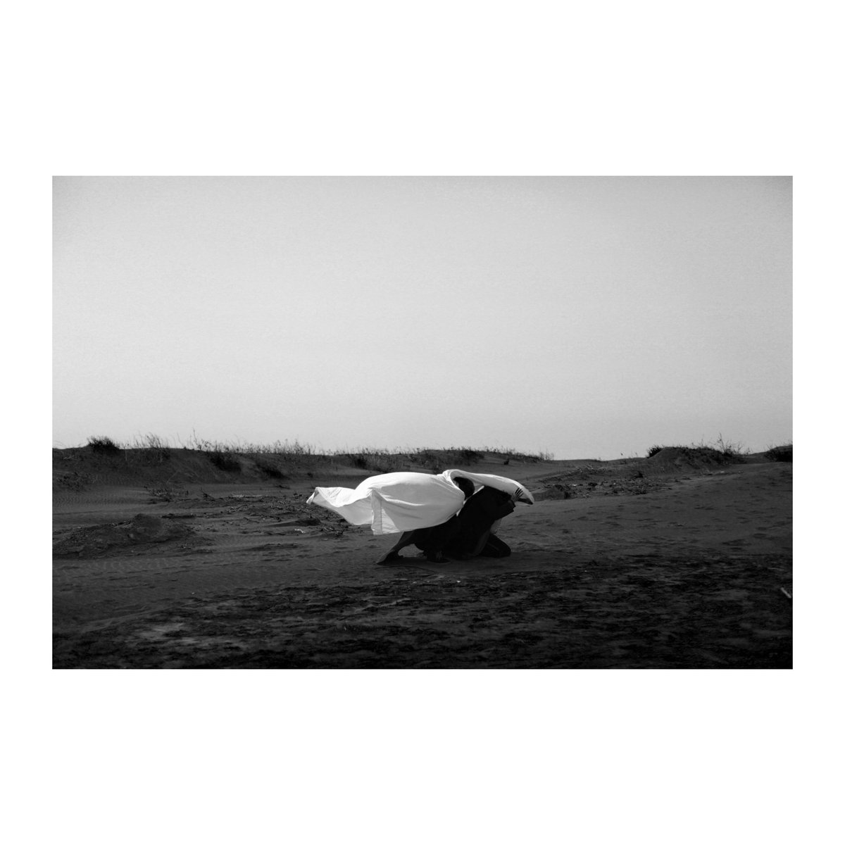 How would you title this work?

Violeta Mayoral is one of the artist that you can find in our 'Outdoors' selection ⛓

📷 'Sin título' by #VioletaMayoral