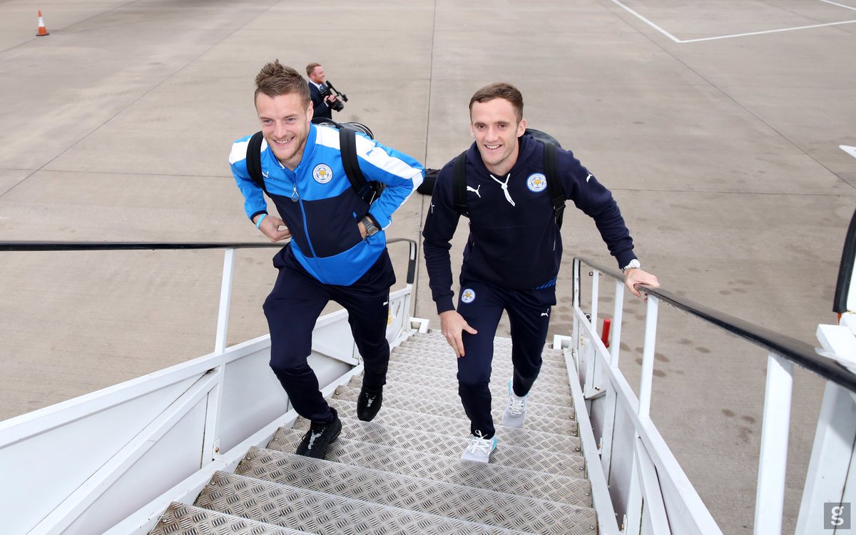 vardy7's tweet photo. It’s been an honour to play with you Kingy...we’ve been on some journey together mate!

Looking forward to watching and playing against you at the top level for many more years to come @AndyKingy https://t.co/HdF2ONbzpK