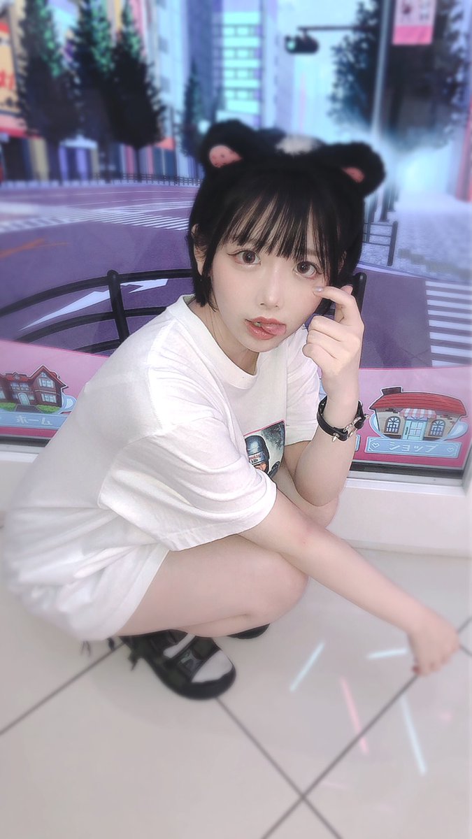 ぷりんちゃん ぷりんちゃん【@purin__oi4】new nail💅✨ . ぷりんちゃんかわきすぎる