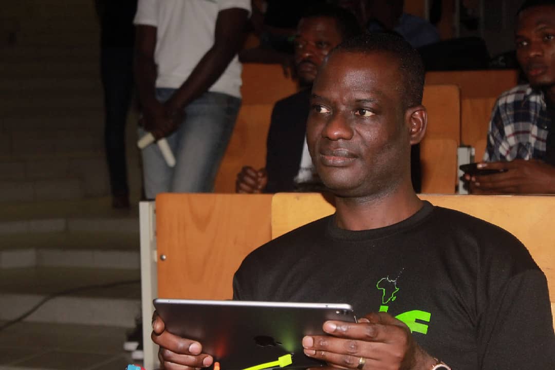 IAFNG's tweet photo. Happy birthday to our Founder and President , TAIWO OYEDELE
Today we celebrate yet another year in the life of our great friend and mentor. 
Not only have you changed our lives, but you've also changed many others for the better . 
We wish you more blissful years ahead. https://t.co/RIAVSdo7sL