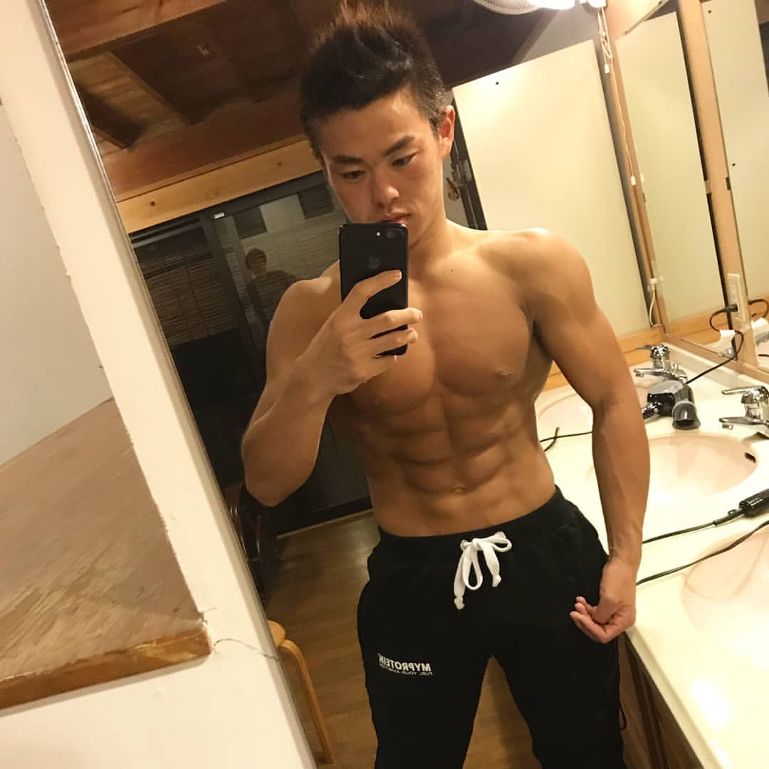 gomishushuyukou's tweet photo. 強くて絞れている
をコンセプトにこれから頑張ります！

井原の道だけど
絞れている方がかっこいいし
強い方がかっこいいから
トレーニング気合い入れます！ https://t.co/XWtT97IMtb