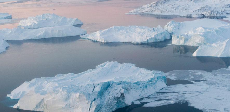 GretaFerloni's tweet photo. Have a fiery passion for the icy corners of our planet, and perhaps a little bored? Take part in our #IceSongs poetry contest, £300 for the winner and publication of your poem on the EGU website! For more info: https://t.co/9gghyajqap https://t.co/fMYVnSMXNF