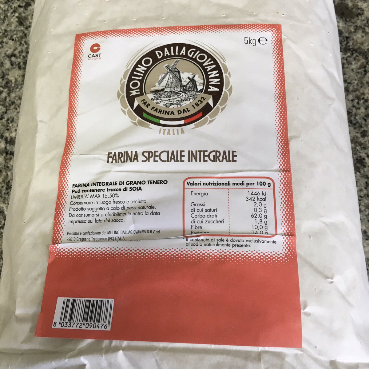 Nuestra masa con harina integral.
¡Sana y ligera!
🍕 😋
#masapizza
#impastopizza