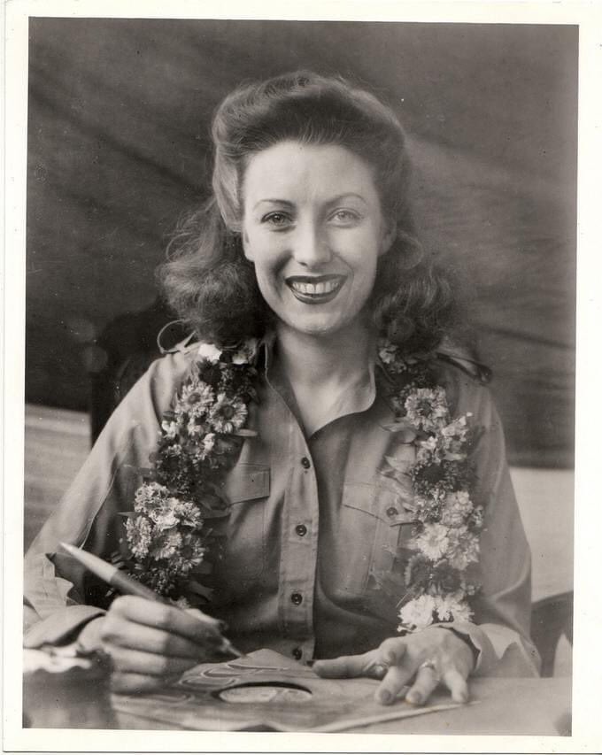 We are beyond devastated to hear of the passing of Dame Vera Lynn, an incredible lady with a smile and voice to match, and a huge inspiration to us and so many others.

Her music and her memory will live on.

Rest in peace, Vera 💙