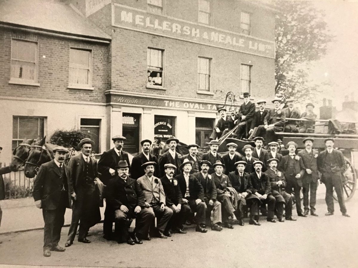 Our first stop on the crawl is just a short walk from East Croydon station and is a pub that’s been around for quite some time. The Oval Tavern opened in 1869. In 1980 it was renamed the Sheffield Arms before returning to it’s former name 5 years later.  @TheOvalTavern