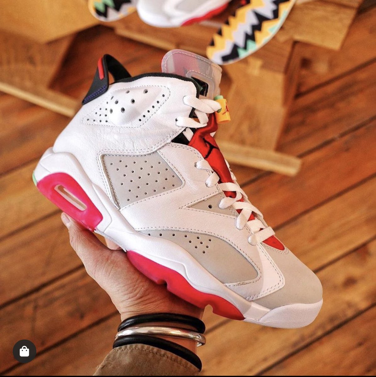 scozay252's tweet photo. Jordan โHareโ 6s
Sizes availableโผ๏ธ
FIRST COME FIRST SERVE
4.5 - $235
5.5 - $250
5.5 - $250
6 - $250
6.5 - $250
6.5 - $250
7 - $250
7 - $250
7 - $250
8.5 - $265
8.5 - $265
9 - $265
9.5 - $265
9.5 - $265
11 - $265
11 - $265
11.5 - $265
12 - $265
13 - $275
#Hare6s #Jordan https://t.co/0GmqjUPw7I