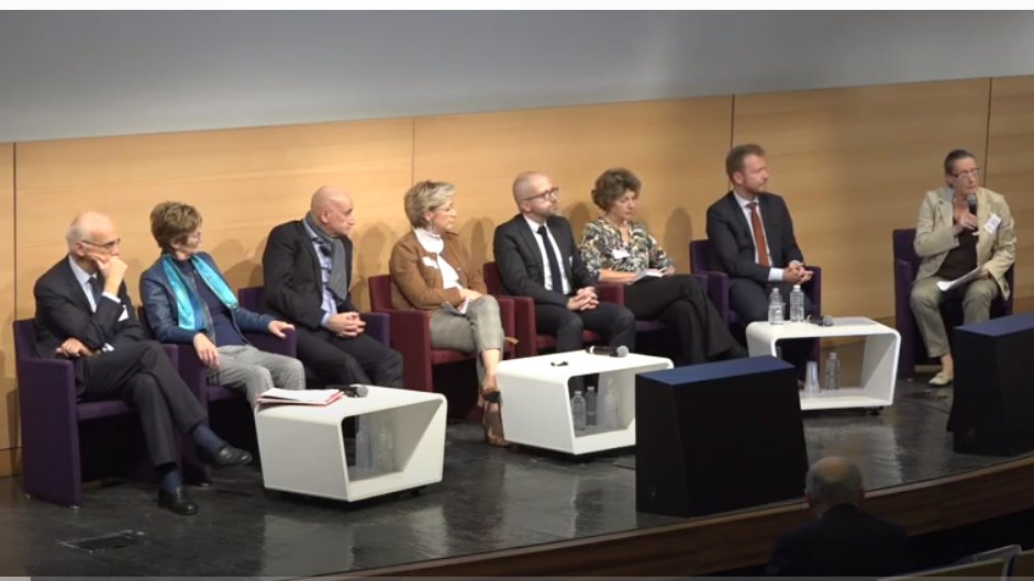 Ca me rappelle cette table-ronde sur "Les 10 ans du label diversité" organisée en octobre 2019 par la Délégation générale à l’emploi et à la formation professionnelle (DGEFP) 🙃