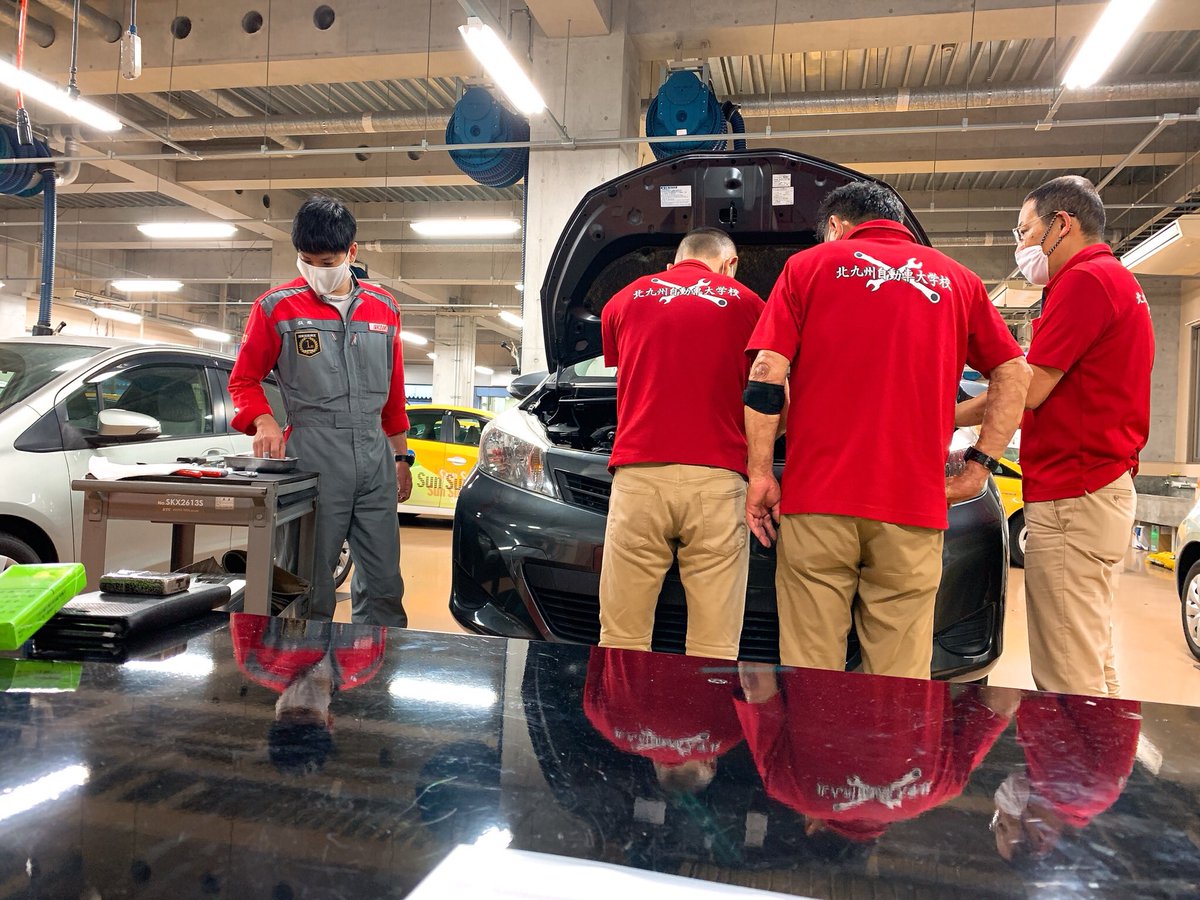 ট ইট র 専門学校 北九州自動車大学校 オープンキャンパスの準備をしています コロナでずっと皆さんにお会いできませんでしたが 楽しくて為になるオープンキャンパスを用意してお待ちしています 北九州自動車大学校 北自大 自動車整備士 クルマ好きな