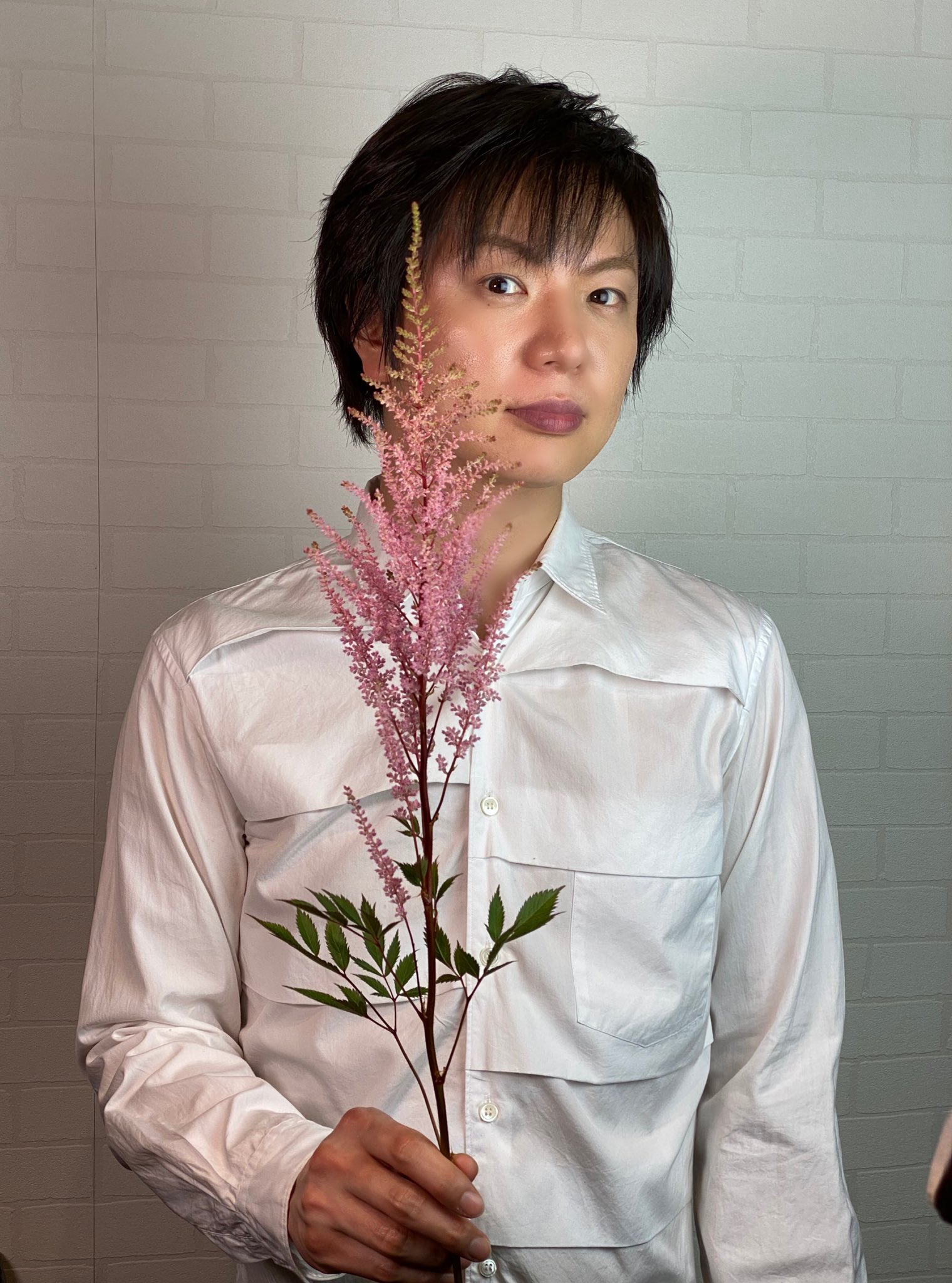 竹島宏スタッフ 公式 アスチルベ 花言葉は 繊細 自由 恋の訪れ 小さな花が集まって咲い ています 一輪だけでも 部屋が明るくなります 今日も1日お疲れ様でした ひろネット 花 Flower 花言葉 花を贈ろう はじめて好きになった人 竹島宏スタッフ 公式 アスチルベ 花言葉は 繊細 自由 恋の訪れ 小さな花が集まって咲い ています 一輪だけでも 部屋が明るくなります 今日も1日お疲れ様でした ひろネット 花 Flower 花言葉 花を贈ろう はじめて好きになった人