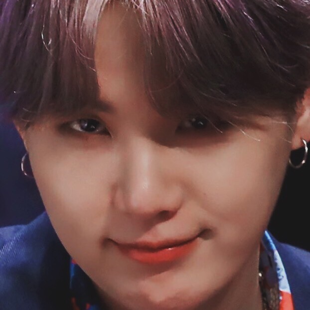 The fullest basket in the world - Yoongi's cheeks; a thread