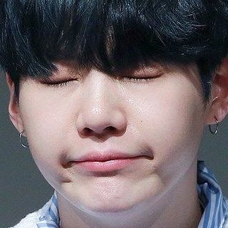 The fullest basket in the world - Yoongi's cheeks; a thread