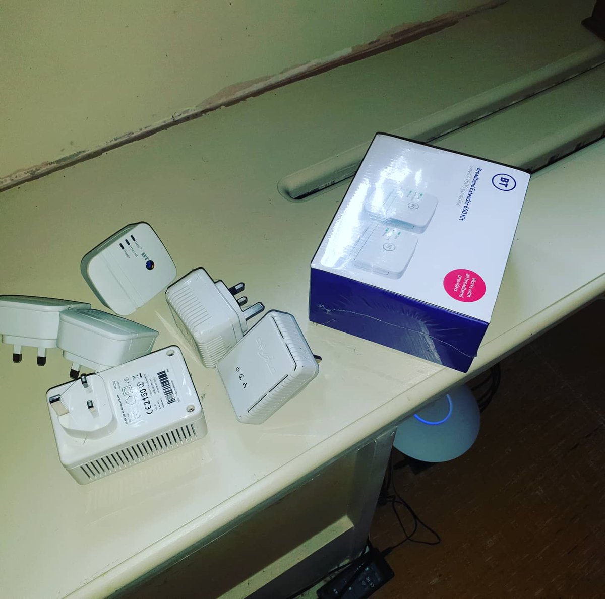 Nine @ubnt ac pro install with an airmax point to point installation at this seven bed manor house yesterday- powerlines and wireless repeaters in the bin as standard 💪