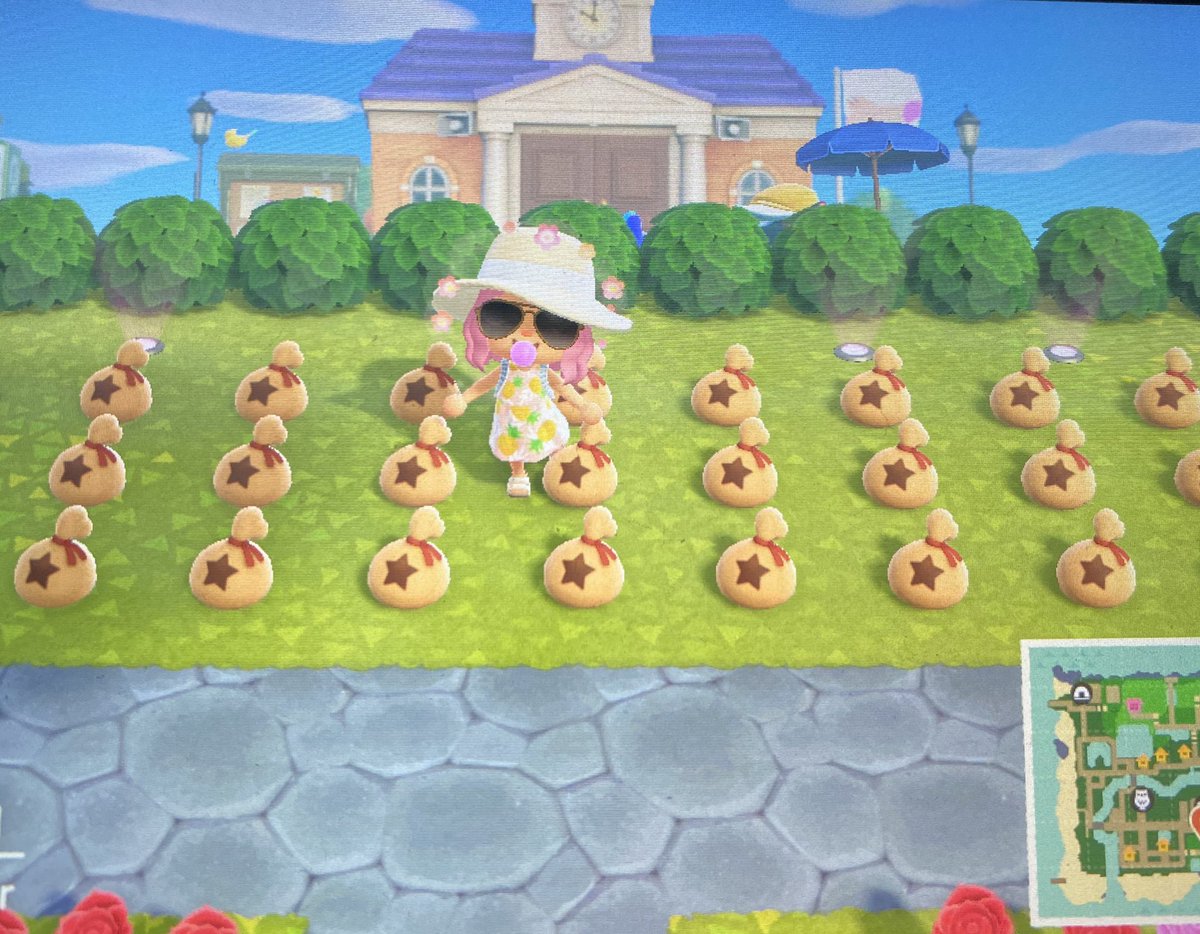 ElliottAcnh's tweet photo. BIG GIVE AWAY - 2 winners !! 

(I bought a new switch)

Giving away -
3 MILLION bells +
MASS FURNITURE // CLOTHING

❣️TO WIN ❣️
RT this and follow @elliottacnh and I will choose 2 winners this weekend to come to my town and take it all !! 

#acnh #ACNHTRADE #TurnipPrice
#dodocode https://t.co/xC6GuZJvOS