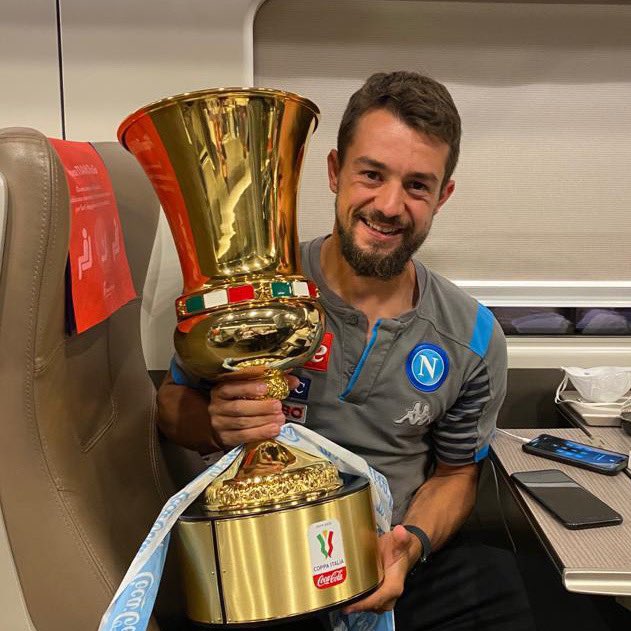 🏆😍💙 #CoppaItalia #AY34 #ForzaNapoli @sscnapoli