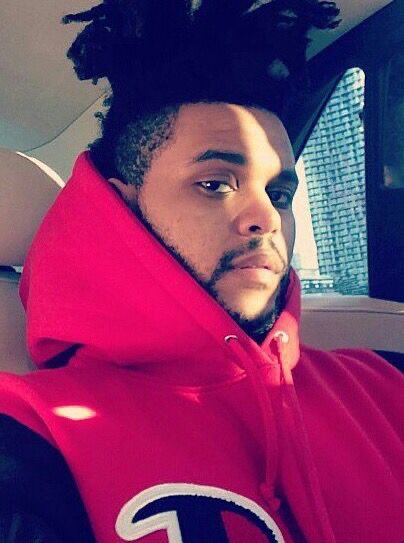 abels selfies - a thread //because hes giving us NOTHING