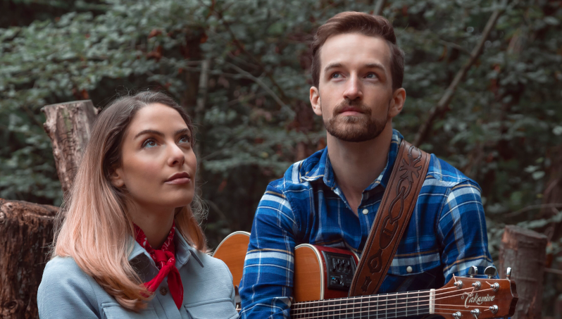 MaverickCMusic's tweet photo. Premiere: @oandoduo team up with @LauraOakesMusic for 'Leave It 'Til Tomorrow' video - https://t.co/XRD5Jy7sWX https://t.co/r7fSJ2ByH4