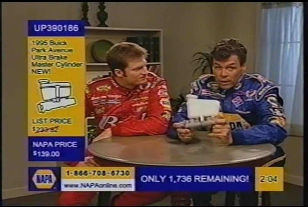 A few months ago, I did a thread on NASCAR-themed commercials from 2004. Let's do another one.Here's a thread on NASCAR commercials from 2005, near the height of sponsor activation in NASCAR. >>  https://twitter.com/nascarman_rr/status/1255469345767067649