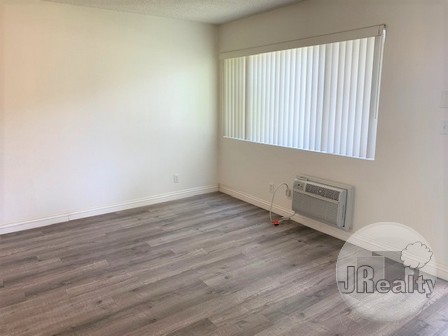 jrealty's tweet photo. 3601 Jasmine Ave 2 Los Angeles, CA 90034 For showings:https://t.co/73UzcCSYNN #Jrealty #propertymanagement #forrent #forlease #palms https://t.co/9I0VWKJDAk