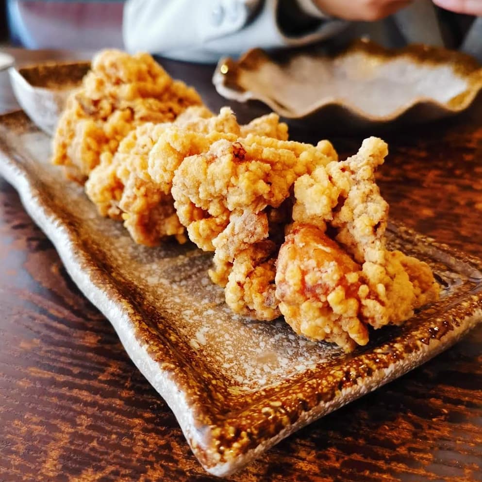 Our karaage looks great from all angles 😁. Come swing by and get some!! #yeg #yegramen #yegfood