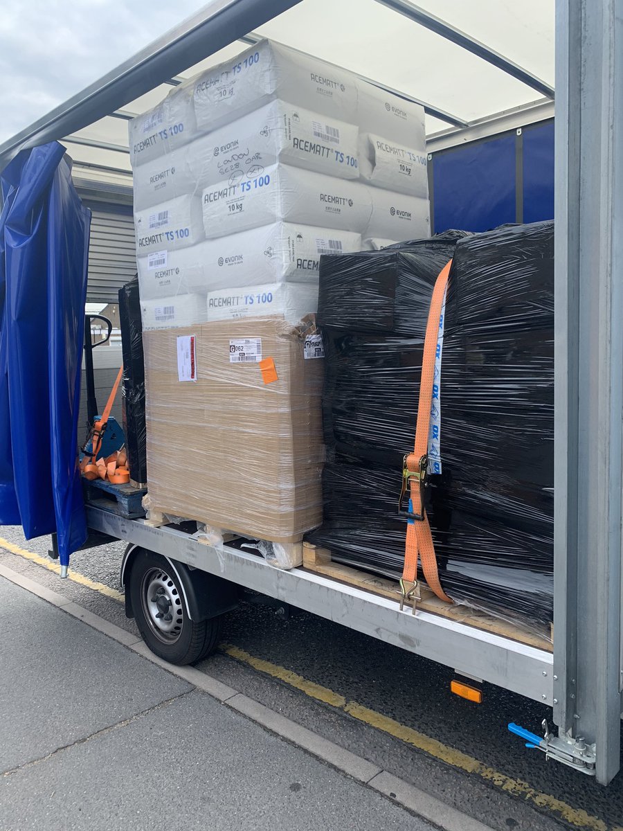 CbgCouriers's tweet photo. Yesterday we were back doing multi drop deliveries for one of our sub contractors. If you need something picked up or your moving house, contact us for a free quote today. https://t.co/bBjR4uKlww