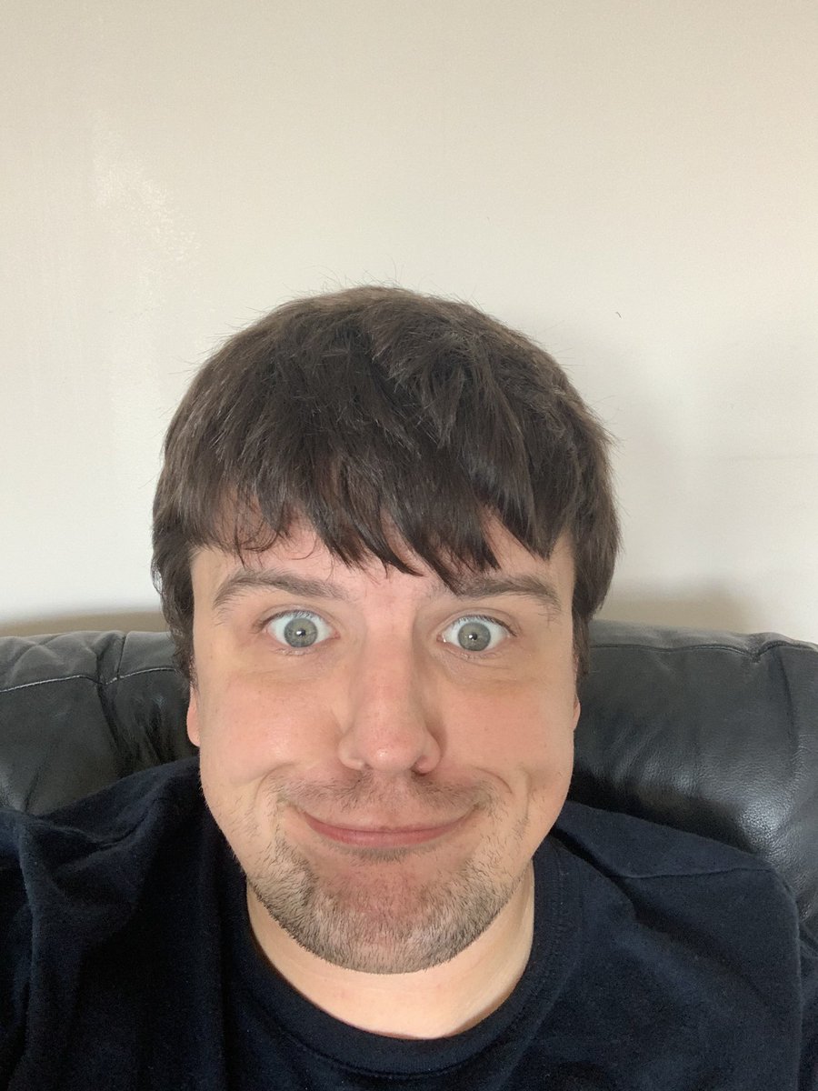 sweeneym1990's tweet photo. Honestly cannot wait to go to a barbers and get my hair cut look like w Lego man! #LEGO #barberneeded https://t.co/4LXTT7EPLk