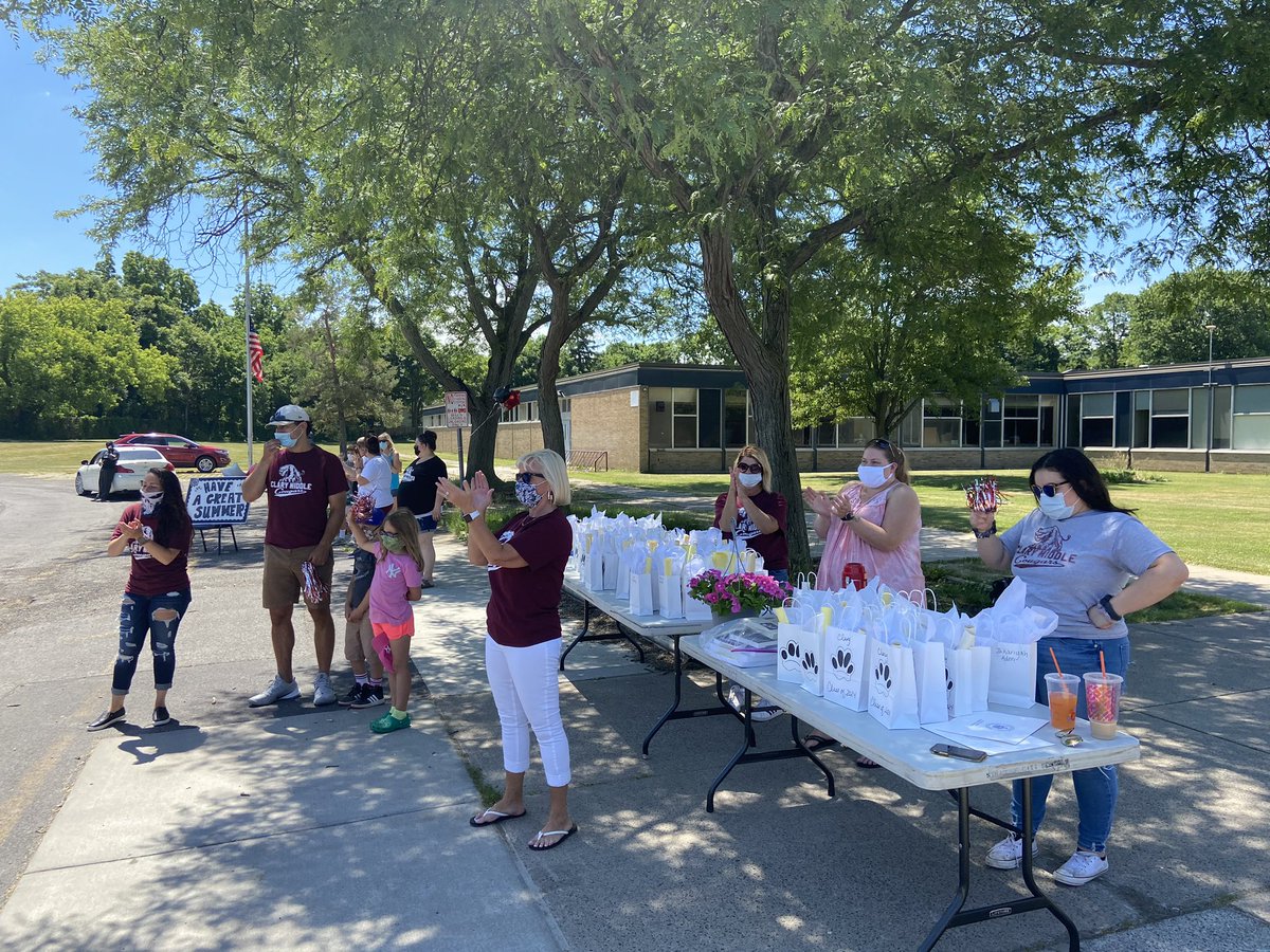 Congrats on our 8th graders moving on to High School!!