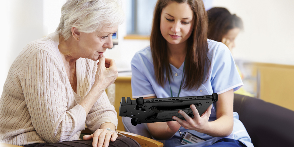MobileDemand's tweet photo. Many healthcare systems are implementing paperless check-in with rugged tablets. Check out our top benefits here:
#ruggedtablets #paperlesscheckin
https://t.co/3yNQKIz2hw https://t.co/rGqZlAvcm6