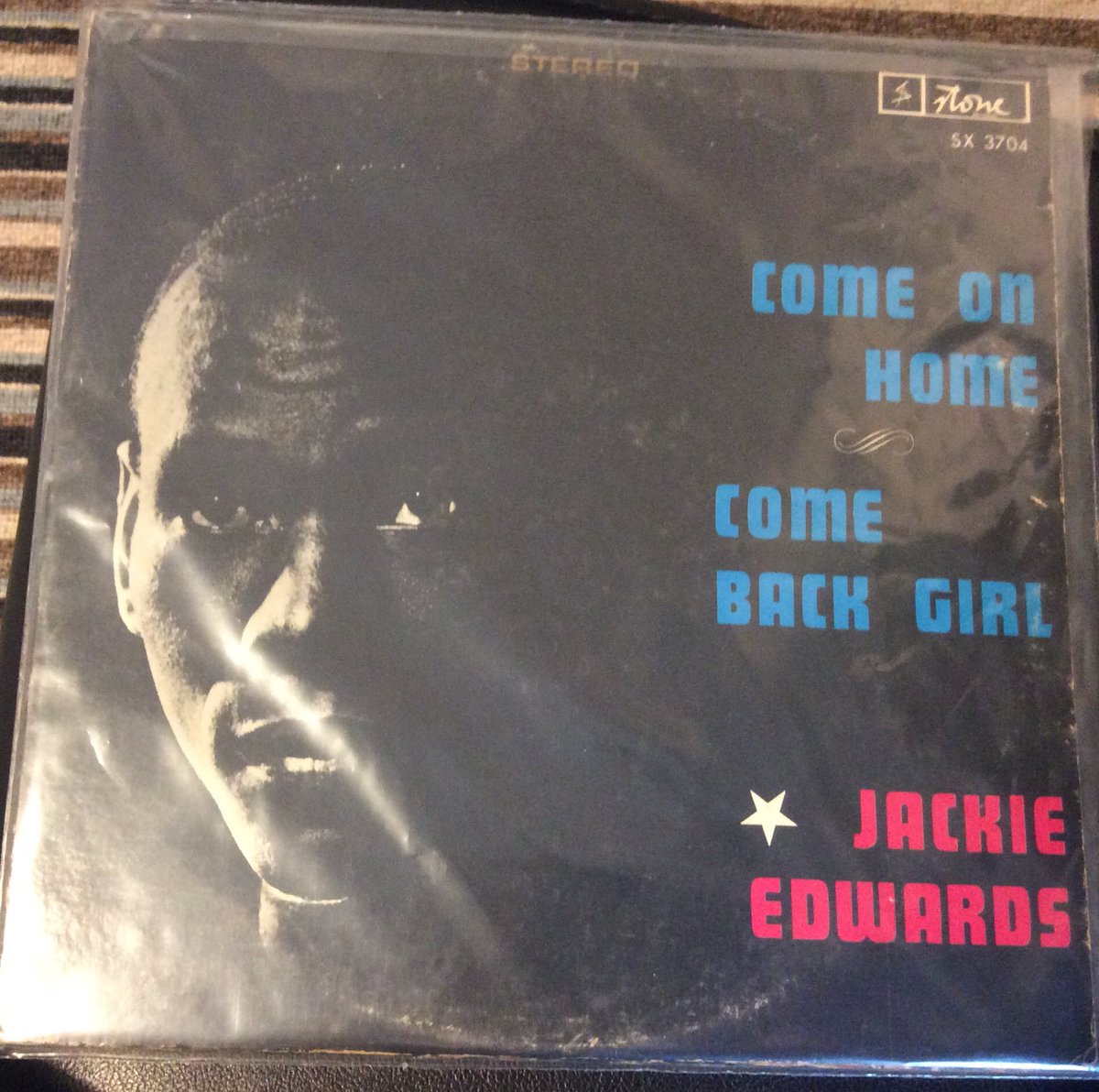 Today’s record shop finds <a href="/kingbeerecords/">Kingbee Records</a> <a href="/rocking_bob/">bob stanley</a>